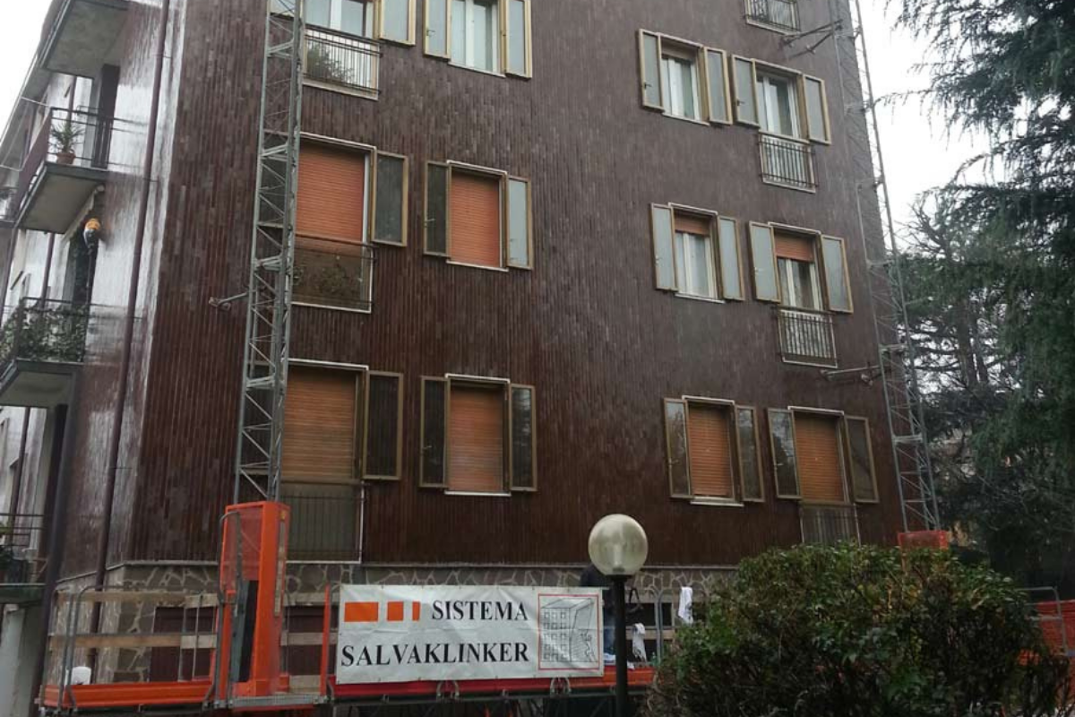 Riqualificazione statica ed estetica, balconi e copertura, condominio in klinker smaltato
