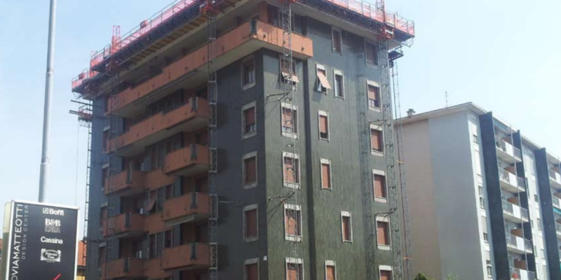 Consolidamento statico rivestimento in klinker smaltato, riqualificazione balconi e copertura